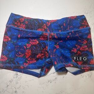 Fleo size small great condition